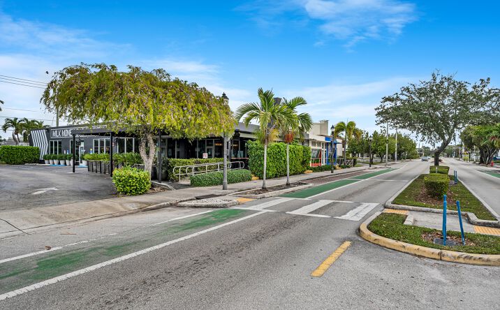 Pictures of Retail, Hospitality, Mixed Use property located at 815 NE 13 STREET, Fort Lauderdale, FL 33304 for sales - image #1