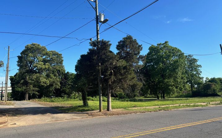 Pictures of Multifamily, Industrial, Land property located at 2811 12th Ave N, Birmingham, AL 35234 for sales - image #1