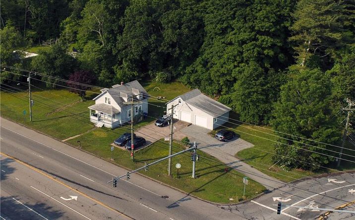 Pictures of Hospitality, Mixed Use, Office, Retail property located at 414 Liberty Street, Stonington, CT 06379 for sales - image #1