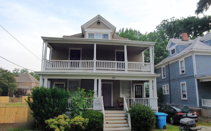 Pictures of Multifamily property located at 433 Albemarle Ave SW, Roanoke, VA 24016 for sales - image #1