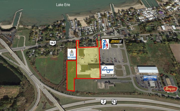 Pictures of Office, Retail property located at 2026 E Harbor Rd, Port Clinton, OH 43452 for sales - image #1