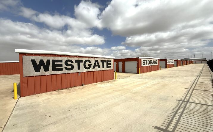 Pictures of Self Storage property located at 10800 interstate 40 W, Amarillo, TX 79124 for sales - image #1