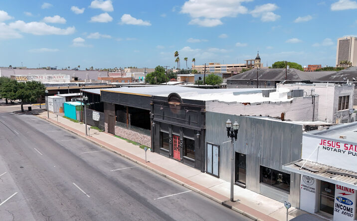Pictures of Mixed Use, Special Purpose property located at 415 S 17th St, McAllen, TX 78501 for sales - image #1