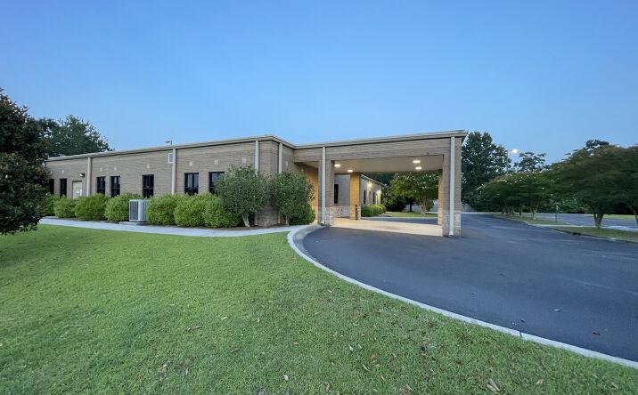 Pictures of Retail, Office, Special Purpose property located at 1308 S Fourth St, Hartsville, SC 29550 for sales - image #1