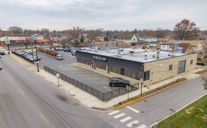 Pictures of Retail property located at 7606 W Touhy Ave, Chicago, IL 60631 for sales - image #1