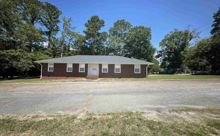 Pictures of Mixed Use, Office, Retail property located at 203 N Hamilton St, Williamston, SC 29697 for sales - image #1