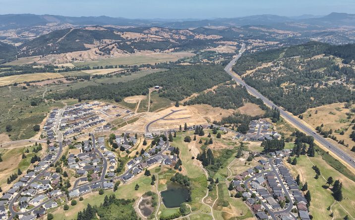 Pictures of Land property located at 0 Scardi Blvd, Sutherlin, OR 97479 for sales - image #1