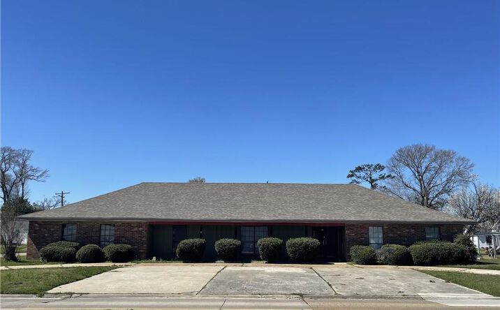 Pictures of Special Purpose property located at 3740 Kirkman, Lake Charles, LA 70607 for sales - image #1