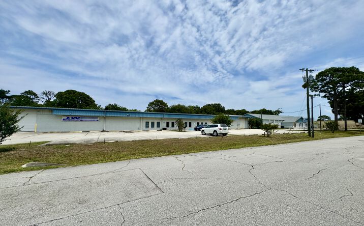 Pictures of Industrial property located at 1826 Baldwin St, Rockledge, FL 32955 for sales - image #1