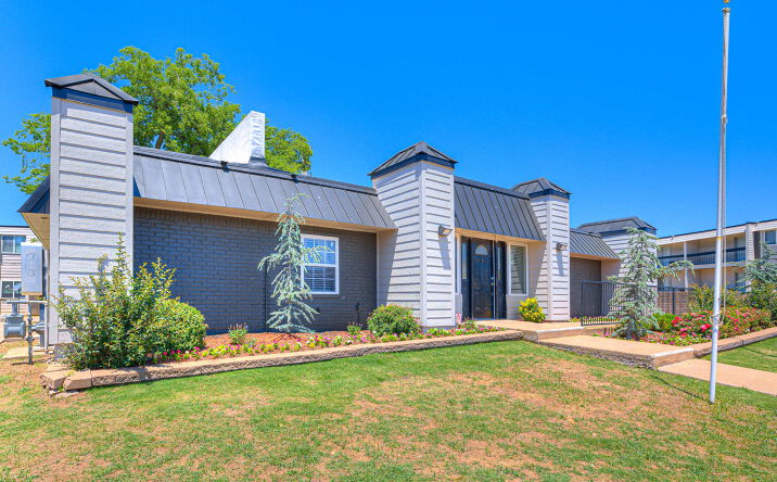 Pictures of Multifamily property located at 11107 E Brady St, Tulsa, OK 74116 for sales - image #1