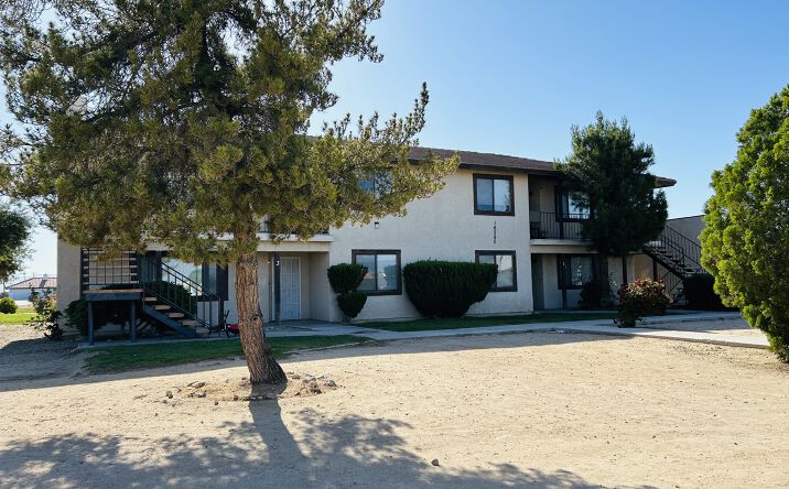 Pictures of Multifamily property located at 16585 Green Tree Boulevard, Victorville, CA 92395 for sales - image #1