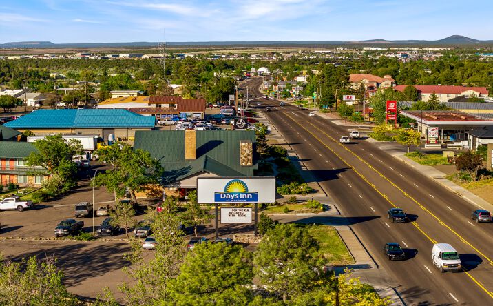 Pictures of Hospitality property located at 480 W Deuce of Clubs, Show Low, AZ 85901 for sales - image #1