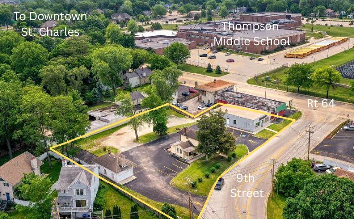 Pictures of Retail, Mixed Use property located at 6 N 9th St, St. Charles, IL 60174 for sales - image #1