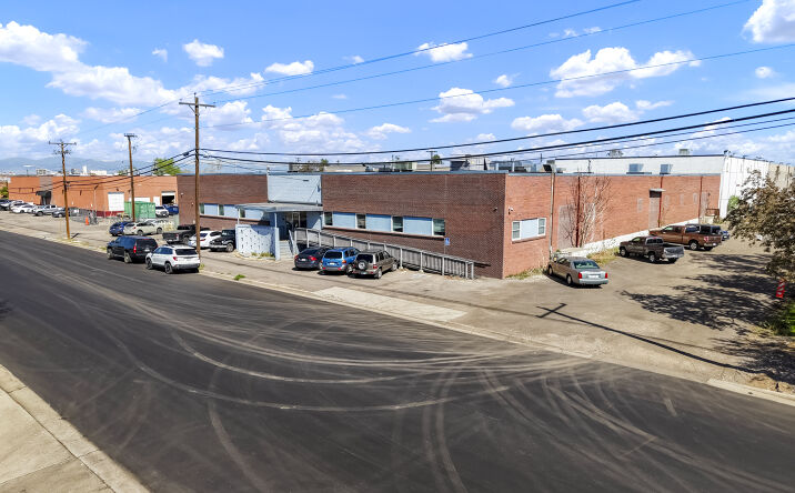 Pictures of Industrial property located at 5775 E 39th Ave, Denver, CO 80207 for sales - image #1