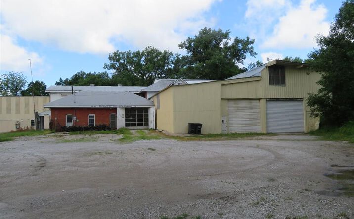 Pictures of Industrial, Retail property located at 100 9th Street, Osawatomie, KS 66064 for sales - image #1