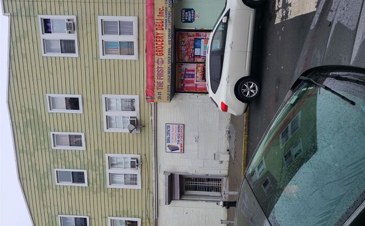 Pictures of Multifamily property located at 3925 Whiteplains, New York, NY 10466 for sales - image #1