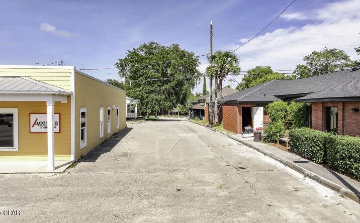 Pictures of Special Purpose property located at 317 Williams Avenue, Port St. Joe, FL 32456 for sales - image #1