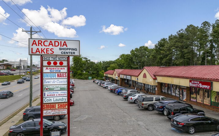 image of property at 6830 TWO NOTCH RD Arcadia Lakes SC 29223