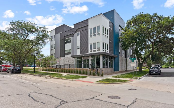 Pictures of Multifamily property located at 500 1st St SW, Cedar Rapids, IA 52404 for sales - image #1