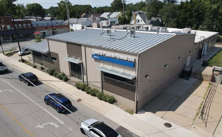 Pictures of Special Purpose property located at 1912 N Sheridan Rd, Peoria, IL 61604 for sales - image #1