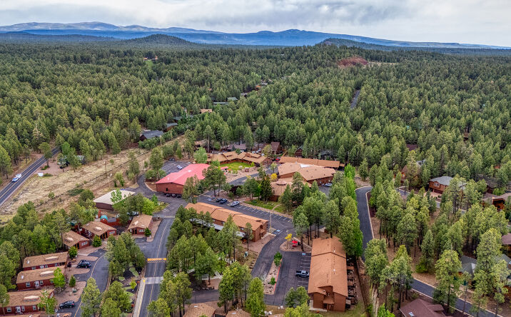 Pictures of Hospitality property located at 5829 Buck Springs Rd, Pinetop Country Club, AZ 85935 for sales - image #1