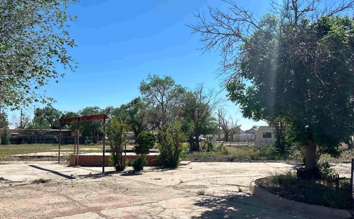 Pictures of Land property located at 1411 E Dunnam, Hobbs, NM 88240 for sales - image #1