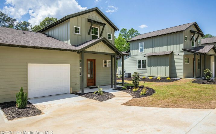 Pictures of Multifamily property located at 3244 A Bay Pine Rd, Jackson's Gap, AL 36861 for sales - image #1