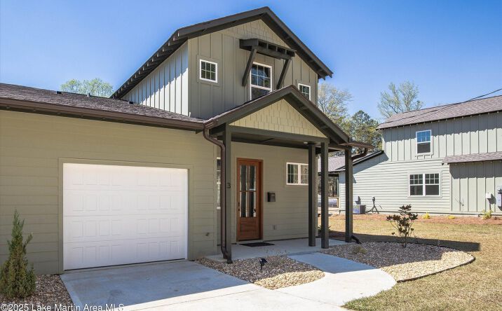 Pictures of Multifamily property located at 3282 Bay Pine Rd, Jackson's Gap, AL 36861 for sales - image #1