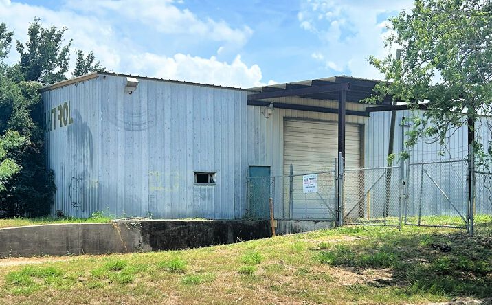 Pictures of Industrial property located at 804 Ave C, Alice, TX 78332 for sales - image #1