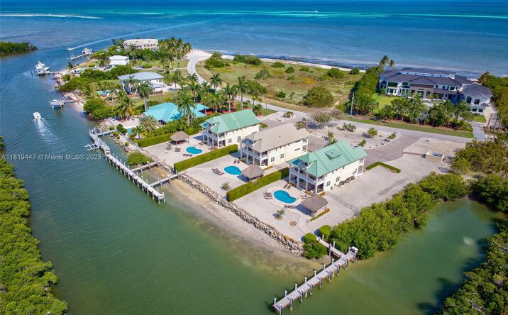 Pictures of Multifamily property located at 2394 Coco Plum, Marathon, FL 33050 for sales - image #1