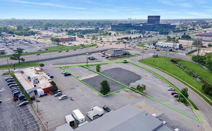 Pictures of Land property located at 704 S Eldorado, Bloomington, IL 61701 for sales - image #1