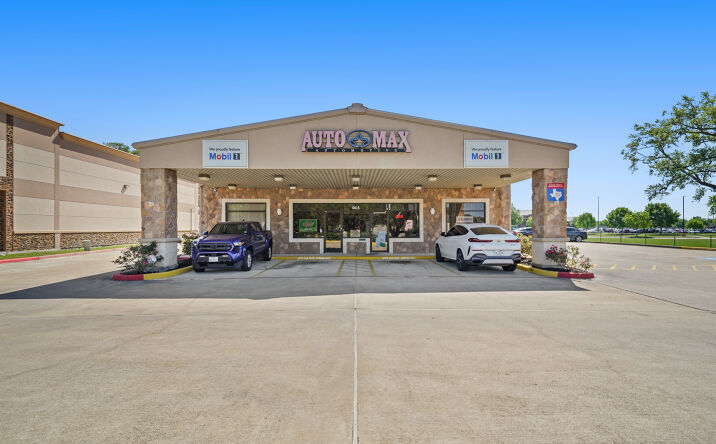 Pictures of Retail property located at 6615 FM 1464, Houston, TX 77083 for sales - image #1