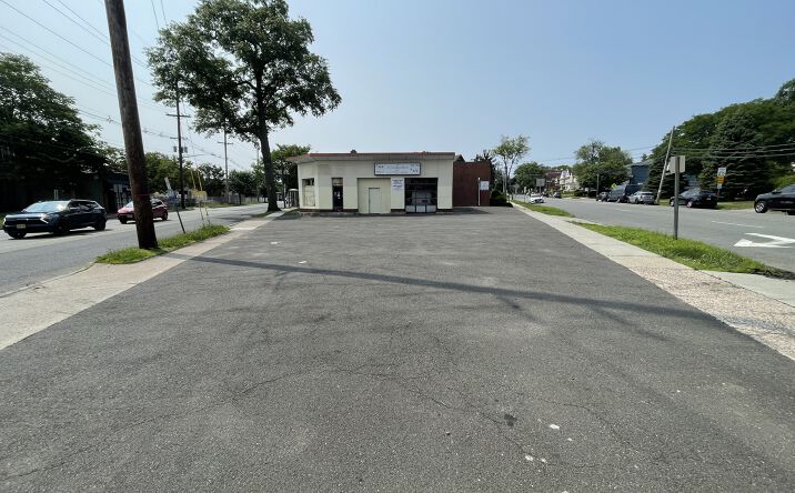 Pictures of Industrial property located at 755 Main St, Hackensack, NJ 07601 for sales - image #1
