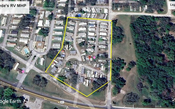 Pictures of Mobile Home Park property located at 3927 Crystal Springs Rd, Zephyrhills, FL 33541 for sales - image #1