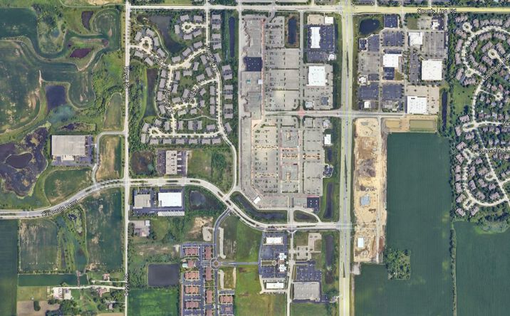 Pictures of Land property located at 2400 Millbrook Dr, Algonquin, IL 60102 for sales - image #1