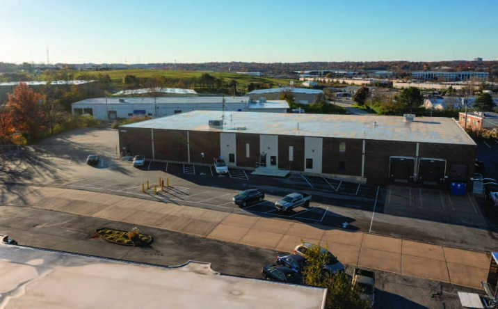 Pictures of Office, Industrial property located at 11436 Schenk Dr, Maryland Heights, MO 63043 for sales - image #1