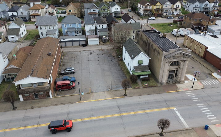 Pictures of Multifamily, Office, Retail property located at 800 Main St, Follansbee, WV 26037 for sales - image #1