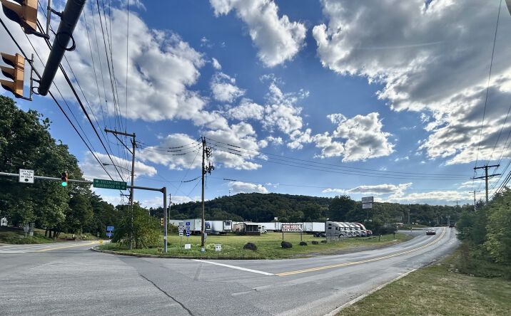 Pictures of Land property located at 1550 Robinhood Dr, Etters, PA 17319 for sales - image #1