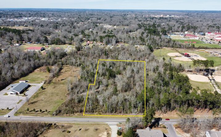 Pictures of Land property located at 0 William Carey Parkway, Hattiesburg, MS 39401 for sales - image #1