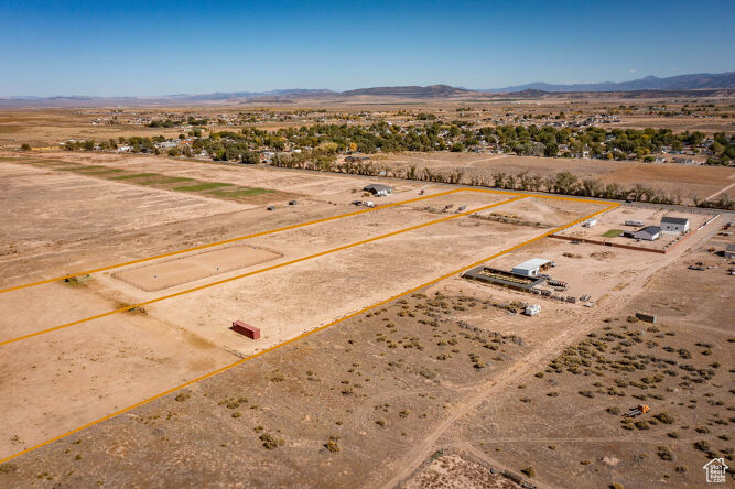 Pictures of Land property located at 4975 N Lund Hwy, Cedar City, UT 84721 for sales - image #1