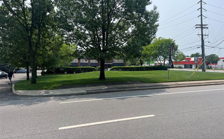 Pictures of Land property located at Saxon Avenue, Islip, NY 11706 for sales - image #1