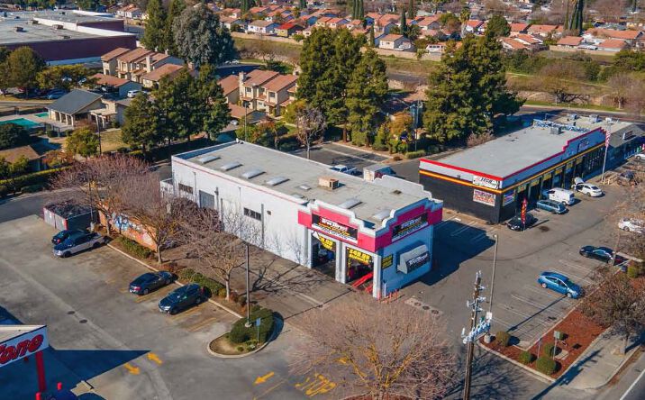 Pictures of Retail property located at 1901 Prescott Rd, Modesto, CA 95350 for sales - image #1
