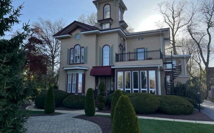 Pictures of Office property located at 75 South Street, Freehold, NJ 07728 for sales - image #1