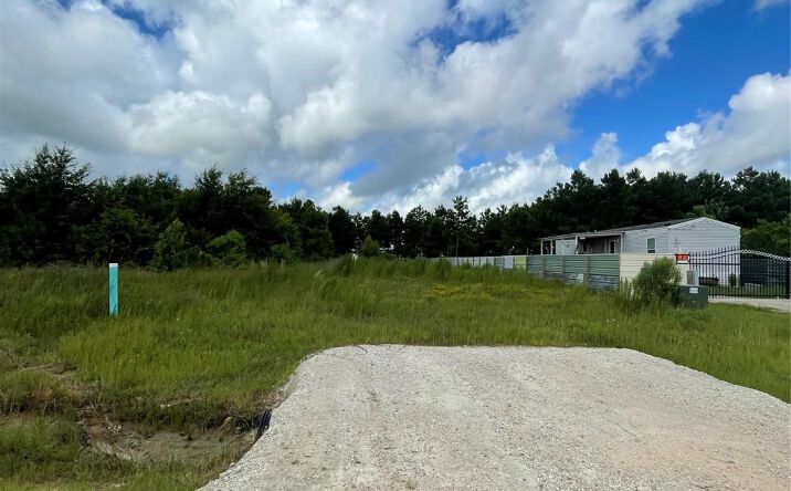 Pictures of Land property located at 743 Road 5606, Cleveland, TX 77327 for sales - image #1