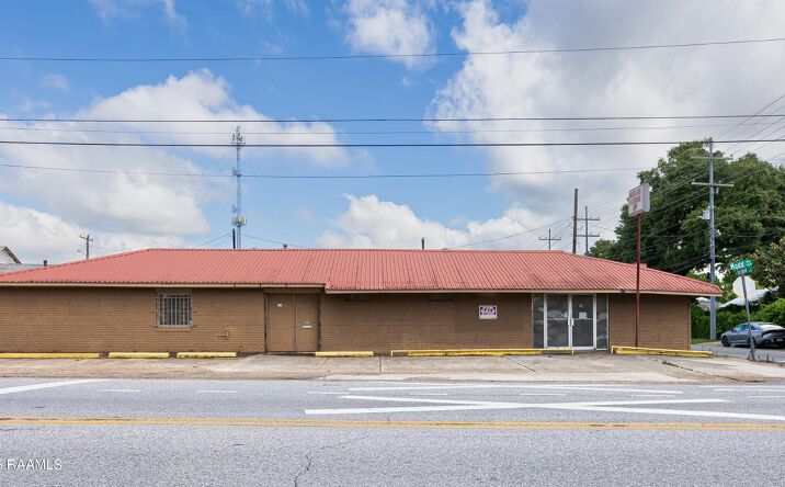 Pictures of Industrial, Mixed Use, Office, Retail, Special Purpose property located at 107 Mudd Ave, Lafayette, LA 70501 for sales - image #1