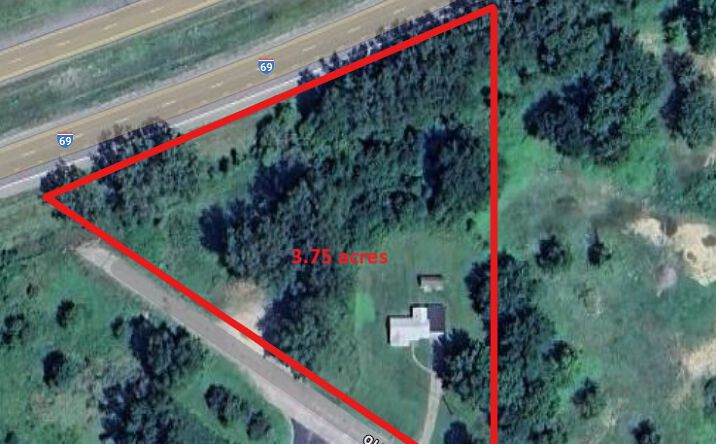 Pictures of Land property located at 8599 Lansing Rd, Durand, MI 48429 for sales - image #1