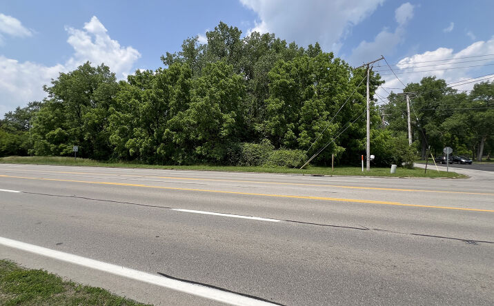 Pictures of Land property located at 7504 Airport Hwy, Holland, OH 43528 for sales - image #1