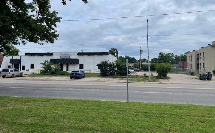 Pictures of Office property located at 814 W Okmulgee Ave, Muskogee, OK 74401 for sales - image #1