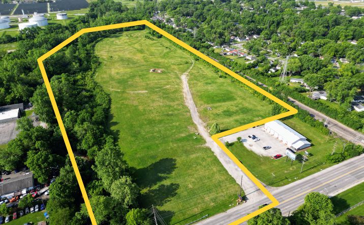 Pictures of Land property located at 3725 W 30th St, Indianapolis, IN 46222 for sales - image #1