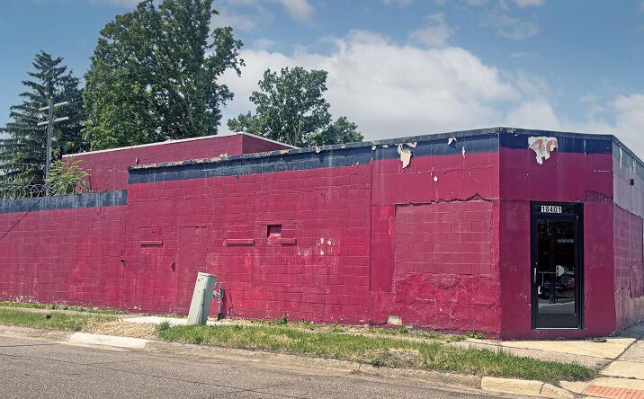 Pictures of Retail property located at 18401 Seven Mile Road, Detroit, MI 48219 for sales - image #1